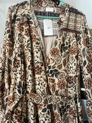 Dress thumbnail 2