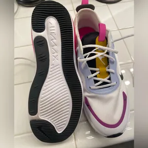 Nike Women's White and Pink Sneakers thumbnail 7