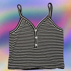 Size Medium Striped Button‎ Down Tank Top thumbnail 1
