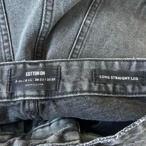 Cotton On Distressed Straight Leg Jeans thumbnail 7