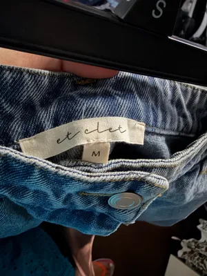 Et Clet Women’s size Medium long denim skirt thumbnail 4