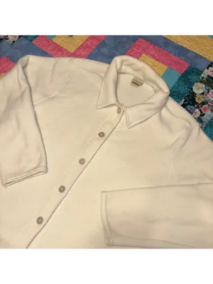 L.L. Bean $80 Woman’s L Regular Cream Fleece Button-Up Jacket Ultra Cozy thumbnail 4