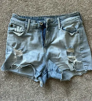 Levi’s Jean Shorts thumbnail 1
