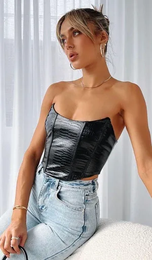 Black Bustier thumbnail 1