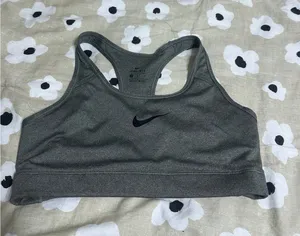 Nike Sports Bra thumbnail 1