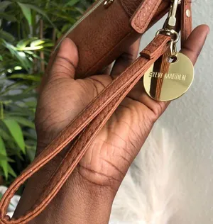 Steve madden brown leather wallet wristlet cardholder bag purse. Measurement in pics thumbnail 5