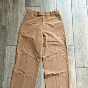 Tan trousers Brown thumbnail 2
