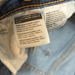Levi’s Classic Straight Jeans thumbnail 5