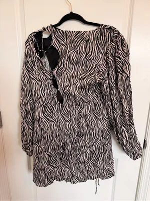 NWT For Love & Lemons Rosita Mini Dress Large thumbnail 6