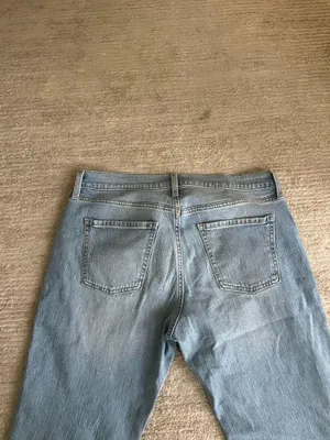 Old Navy Mid-Rise Jeans Boyfriend thumbnail 3