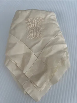 Vintage Hanky Handkerchief Embroidered silk Wedding thumbnail 1