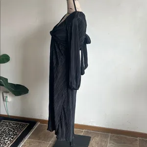 ARULA Cut Out Long Sleeve Black Midi Dress Size XL NWT thumbnail 8
