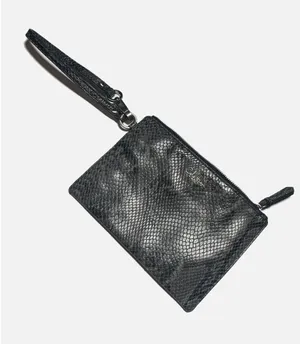 Cole Haan Zip Pouch Womens Medium‎ Black Snake Print Leather Wristlet Chelsea II thumbnail 1