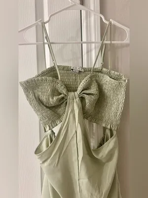 NWOT Sage Green Cutout Romper with Smocked Bust SIZE L thumbnail 4