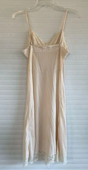 Victoria's Secret Vintage Cream Lace Slip Dress thumbnail 2
