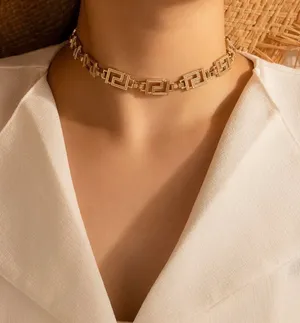 New Detail Gold Necklace thumbnail 1