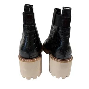 Dolce Vita Anthropologie Huey‎ Chelsea Boots Women 7.5 Black Embossed Lug Sole thumbnail 7