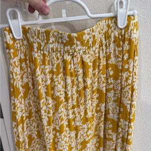 Hello Molly Signature Signed Copy midi Skirt Mustard thumbnail 7