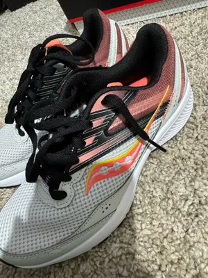 Saucony Running Shoes Women’s 6 thumbnail 6