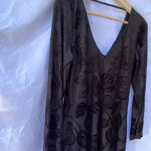 Gorgeous‎ Black Dress thumbnail 5