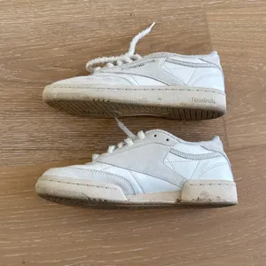 Guizio x Reebok Sneakers Size Mens US5.5 Womens 7 Cream Beige thumbnail 3