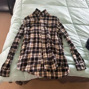 Flannel Multiple Size XL thumbnail 1