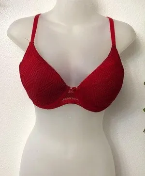 Ambrielle Red Lace Bra size XL. Used thumbnail 1