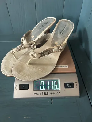 Vintage ALDO Cream Rhinestone Kitten Heel Thong Sandals | Size 39 - Bridal thumbnail 10