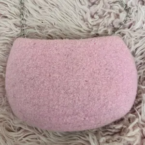 & Other Stories Handmade Knitted Mini Micro Pink Purse‎ Chained Handle thumbnail 2