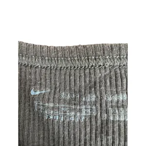 Nike Dri-Fit Seamless Ribbed Long Sleeve Brown Women's M V Neck Shirt Minimalist thumbnail 4