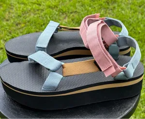 Teva Multicolor Strappy Sandals 9 thumbnail 6