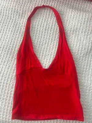SheIn Red halter neck tank top thumbnail 1