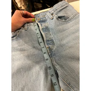 501s Levi's Light Wash Raw Hem High Rise Straight Leg Jeans Size 28 Inseam 32 thumbnail 10