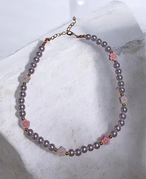 White Pearl With Flowers choker necklace thumbnail 1
