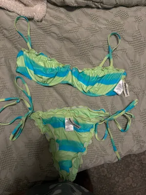 Dippin Daisys bikini  thumbnail 1