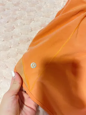 coral lululemon hotty hots 4’ size 4 thumbnail 4