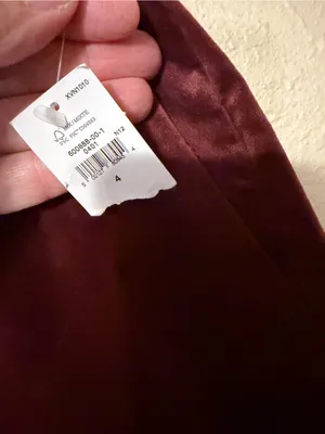 GAP Velvet High Rise Straight Leg Pants Red Noir Size 4 NWT thumbnail 5