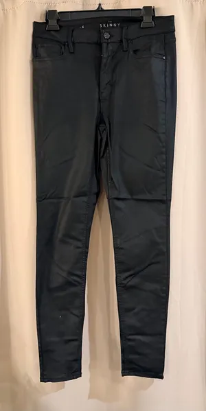 Women’s White House Black Market Skinny Jeans in Black thumbnail 1