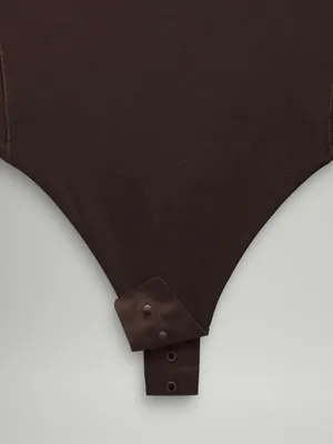 Lululemon • Wundermost Ultra-Soft Nulu Square-Neck Long-Sleeve Bodysuit brown thumbnail 14