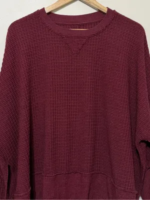 AE This Feels Lived In Hug Waffle Crew Neck Sweatshirt Burgundy Size XS Oversize thumbnail 3