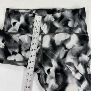 Lululemon High Rise Mesh Panel Leggings Abstract Black White Grey Size 10‎ thumbnail 4