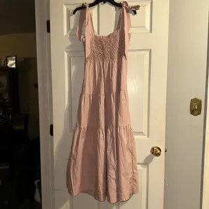 En Saison Smocked Tiered Midi Dress Tie Strap Casual Pink Size S‎ thumbnail 4