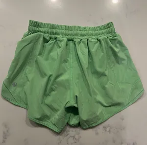 Hotty Hot Shorts 4” thumbnail 2