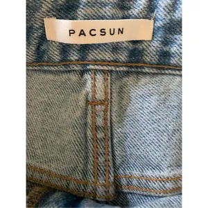 Pacsun High Rise Festival Bright Eyes denim jean shorts women's size 30 NWT thumbnail 3