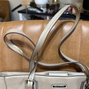 Dana Buchman Metallic Gold Pebbled Tote W Silver Hardware thumbnail 3