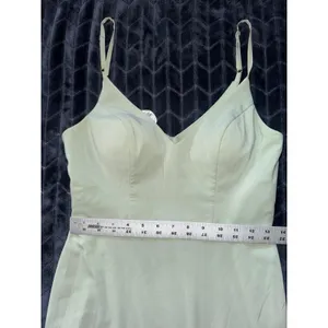 AZAZIE Stretch Agave Sheath‎ V-Neck Pleated Stretch Satin Dress Size 4 thumbnail 8