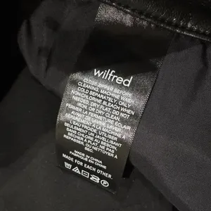 NEW Aritzia Wilfred Melina Tall Black Faux Leather Pants Women’s 6 thumbnail 6