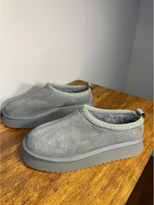 Koolaburra by UGG Burree Platform Slippers Grey Suede Sz 12 thumbnail 9