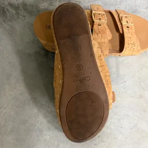 Boutique by Corkys Twinkie Cork Wedge Sandals Buckle Straps Tan Women 10 thumbnail 4