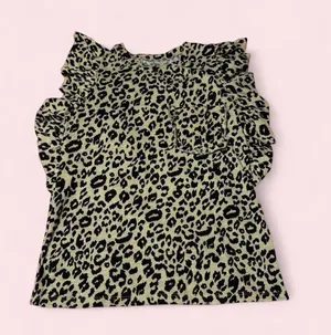 Source Unknown Leopard Ruffle Sleeve Top - Black and tan thumbnail 1